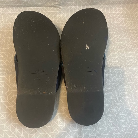 Mr. P Tom Padded Suede Cross Strap Sandals Dark Blue 7.5 - Picture 5 of 6